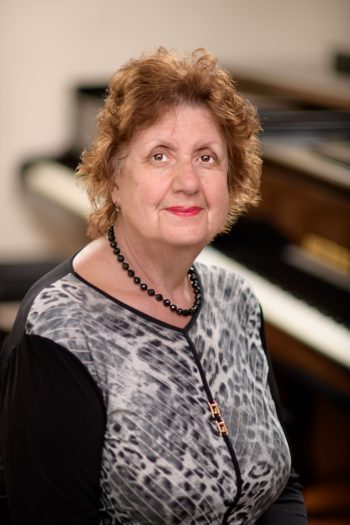 Фортепіано Рогачова